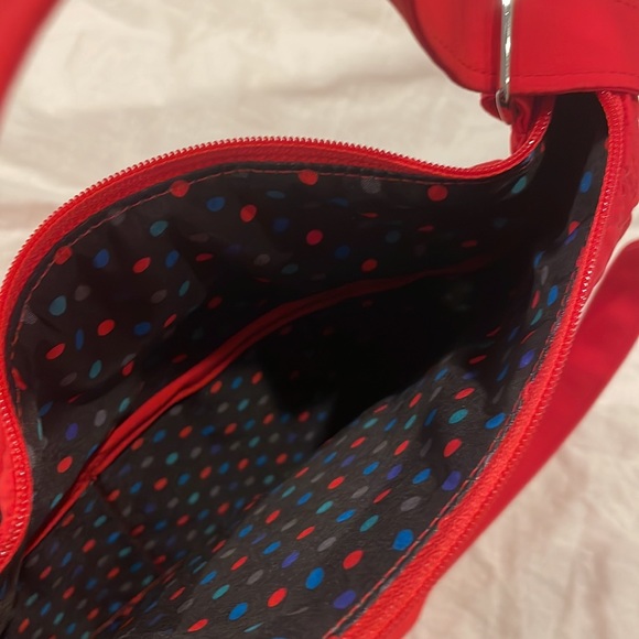 Red vera Bradley Crossbody NWT - Picture 5 of 5